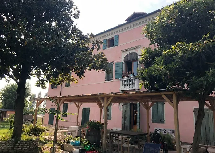 مزرعة للإقامة Pecore Ribelli